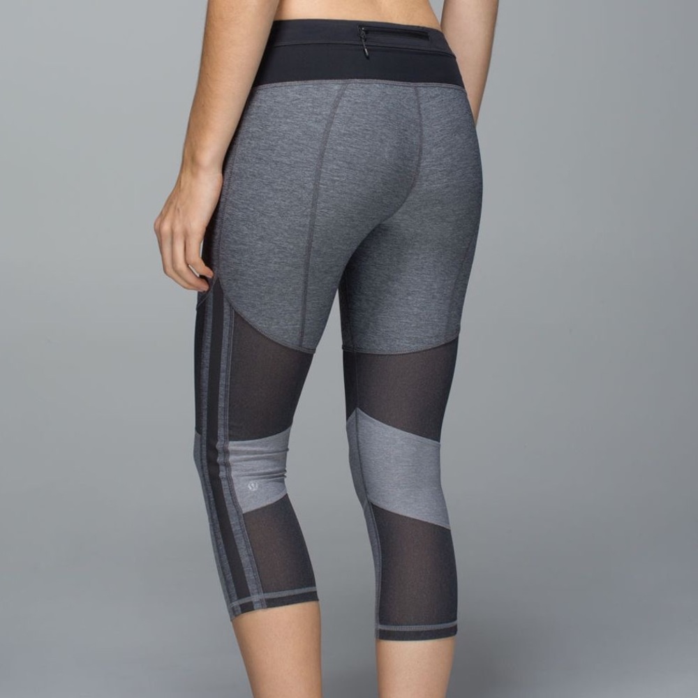 Lululemon Don't Mesh With Me Crops